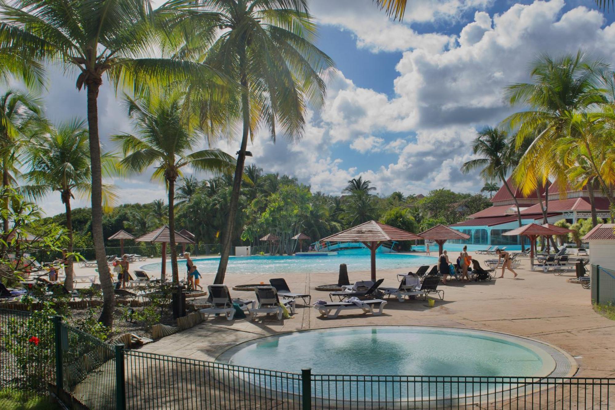 Studio Olia A P&V - Plages, Piscines Et Vue Mer! Sainte-Anne  Eksteriør billede